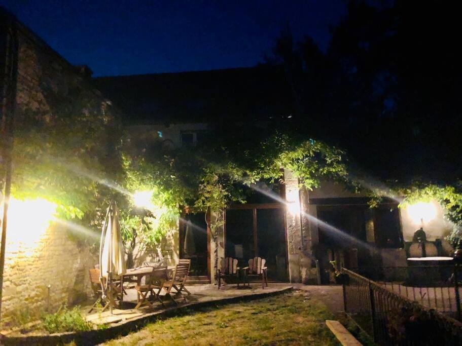 Magnifique Moulin Proche Chablis, Jacuzzi Et Riviere Villa Annay-sur-Serein Exteriör bild